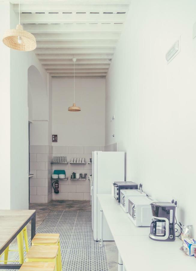 South Hostel Cadiz - Service Center Extérieur photo