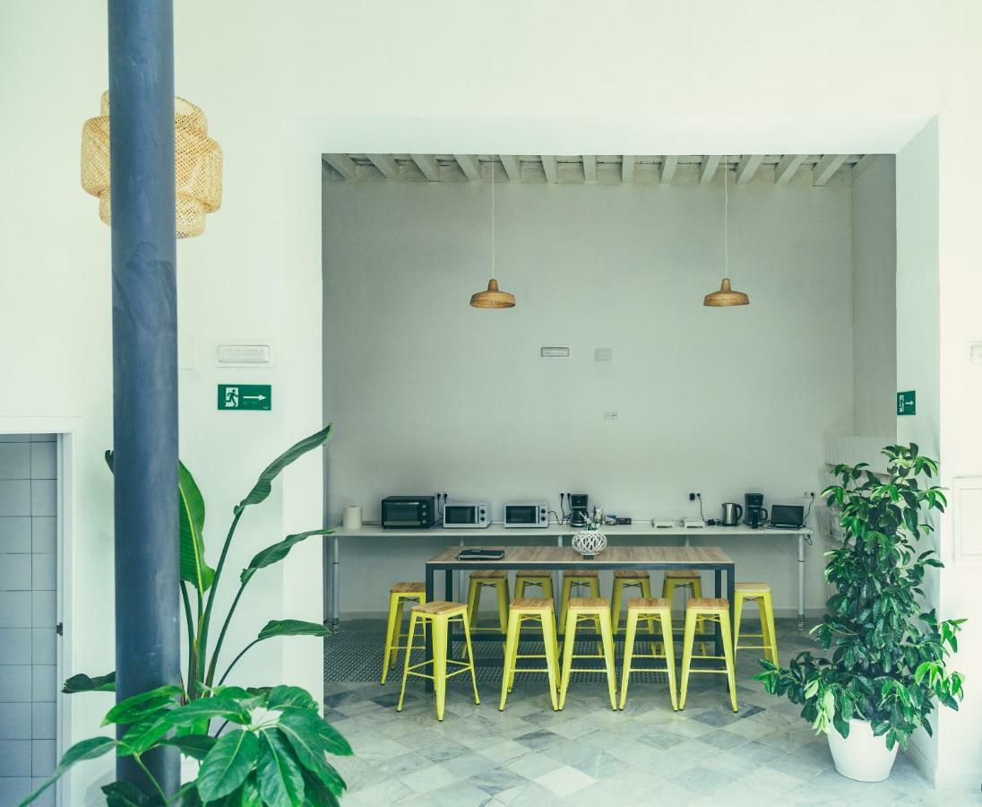 South Hostel Cadiz - Service Center Extérieur photo