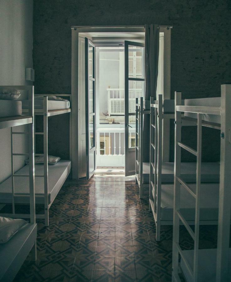 South Hostel Cadiz - Service Center Extérieur photo